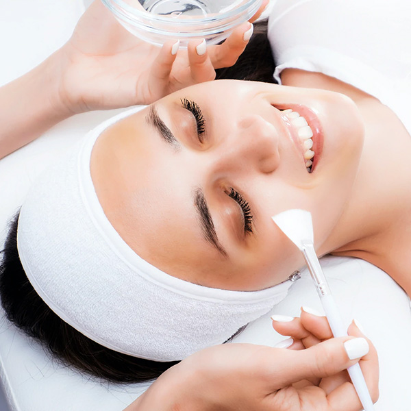 microneedling vs chemical peel